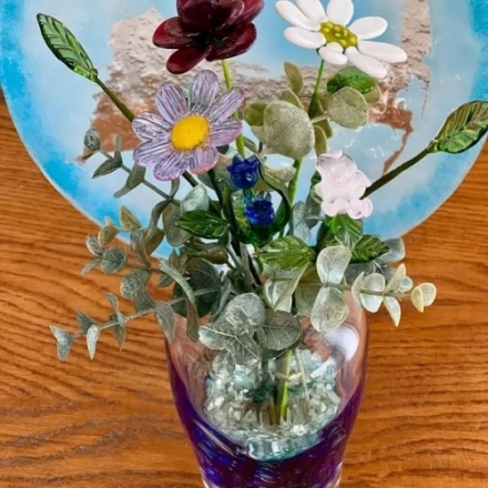 A Touch of Glass: How One Grandmother Made Her Grandchildren’s Bouquet Unforgettable A Touch of Glass: How One Grandmother Made Her Grandchildren’s Bouquet Unforgettable