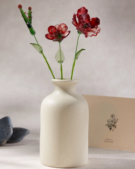 Glass Birth Flower Bouquet with Stem – Handmade Decorative Floral Keepsake, Ideal for Mother’s Day or Friend’s Birthday