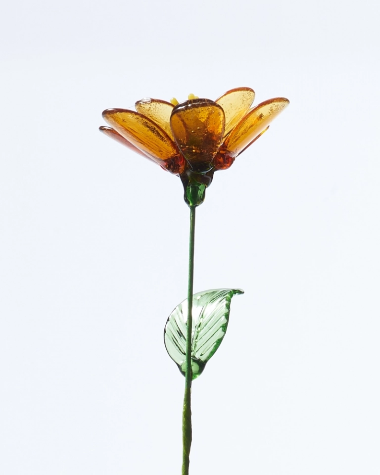 November Birth Flower Chrysanthemum – Handmade Glass Sculpture with Golden Orange Petals, Elegant Autumn Gift (2)