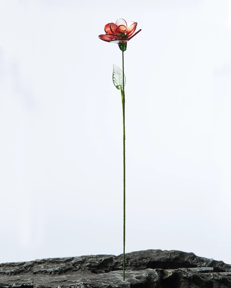 Red Rose Handmade Glass Flower – July Birth Flower Gift, Eternal Symbol of Love and Memory (2)