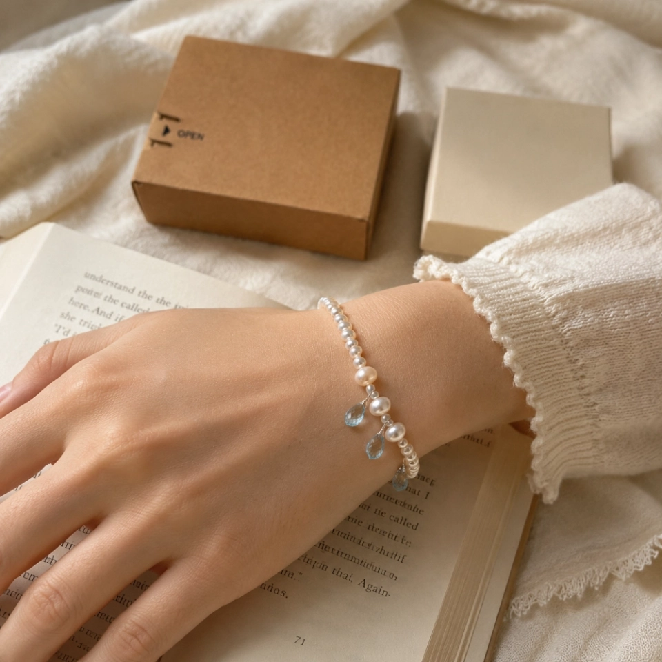 Verdant Baroque June Birthstone Bracelet – Freshwater Pearl, Blue Topaz & S925 Silver Gift for Her (4)